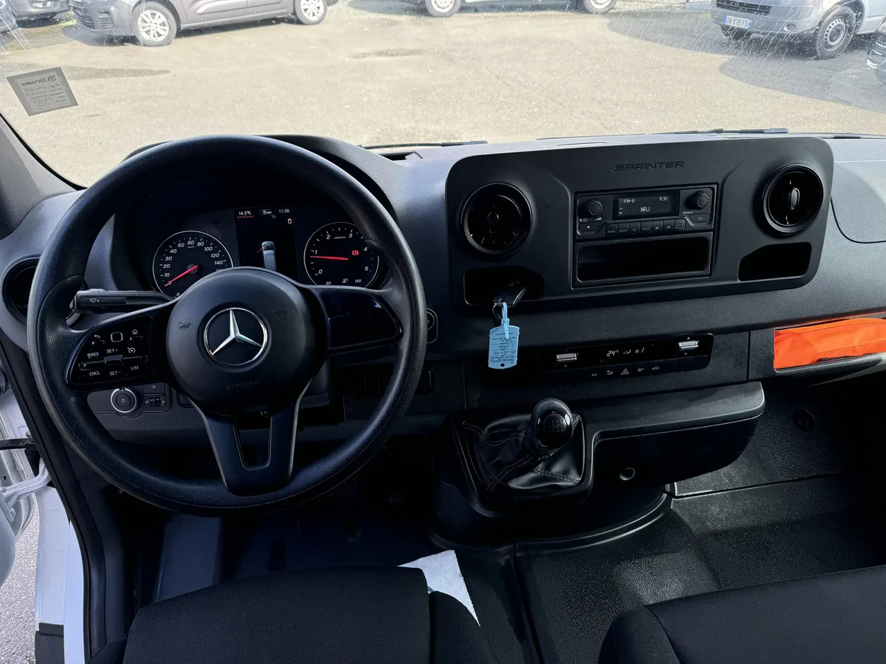 Mercedes Sprinter 315 CDI 43 3T5 FIRST PROPULSION LEGER - Furgão basculante: foto 4 Mercedes Sprinter 315 CDI 43 3T5 FIRST PROPULSION LEGER - Furgão basculante: foto 4