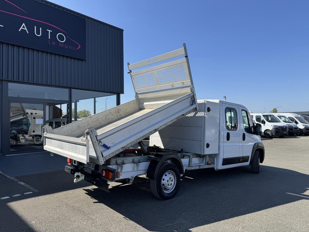 Opel Movano combi 3.5 MAXI 165CH BLUEHDI S&S BENNE COFFRE DOUBLE CABINE 6 PLACES - Furgão basculante: foto 5 Opel Movano combi 3.5 MAXI 165CH BLUEHDI S&S BENNE COFFRE DOUBLE CABINE 6 PLACES - Furgão basculante: foto 5
