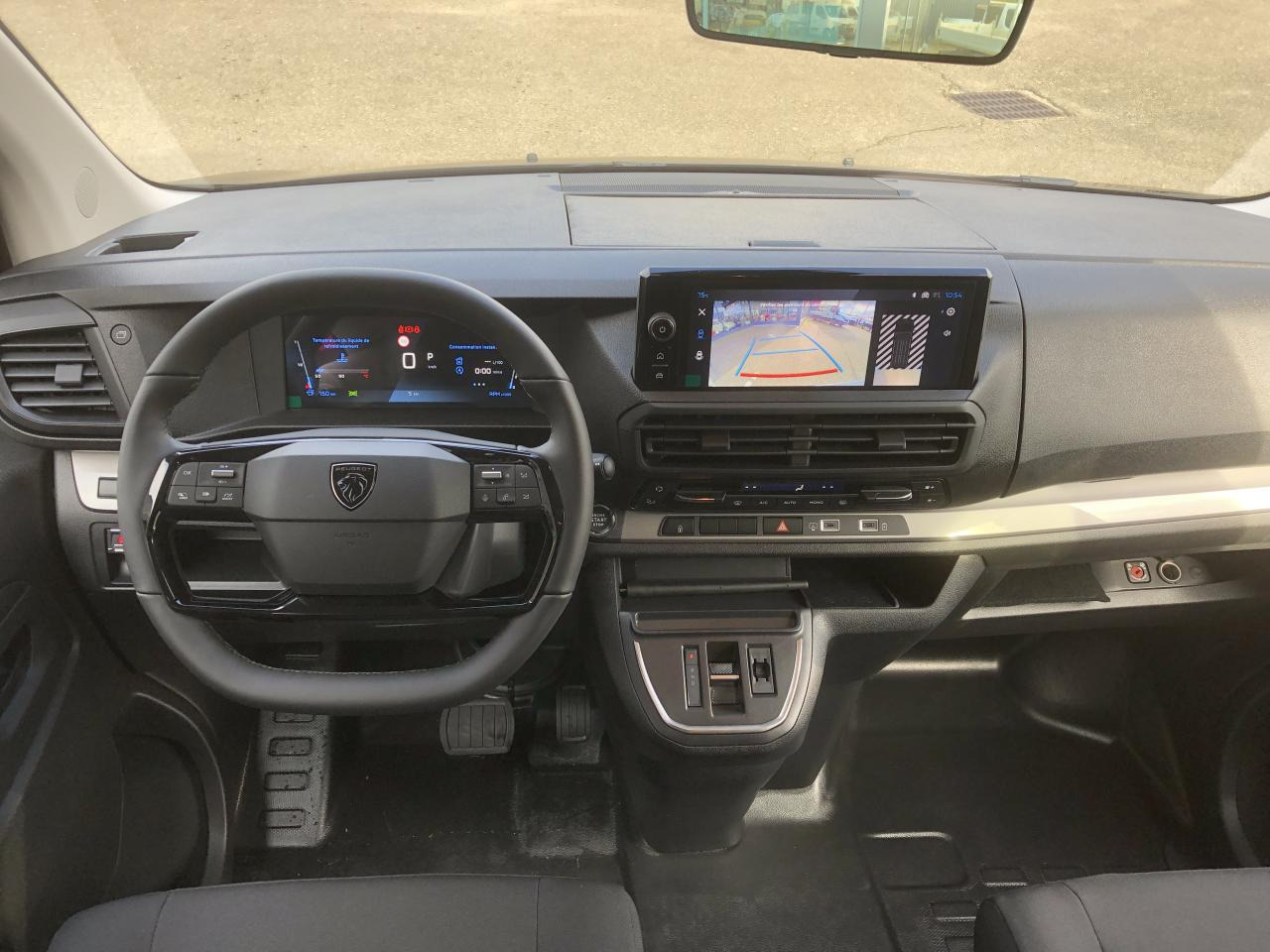 PEUGEOT Expert XL 2.0 BlueHDi - 180 S&S - BV EAT8 III CABINE APPROFONDIE Fourgon Cabine approfondie Fix - Furgão: foto 4 PEUGEOT Expert XL 2.0 BlueHDi - 180 S&S - BV EAT8 III CABINE APPROFONDIE Fourgon Cabine approfondie Fix - Furgão: foto 4