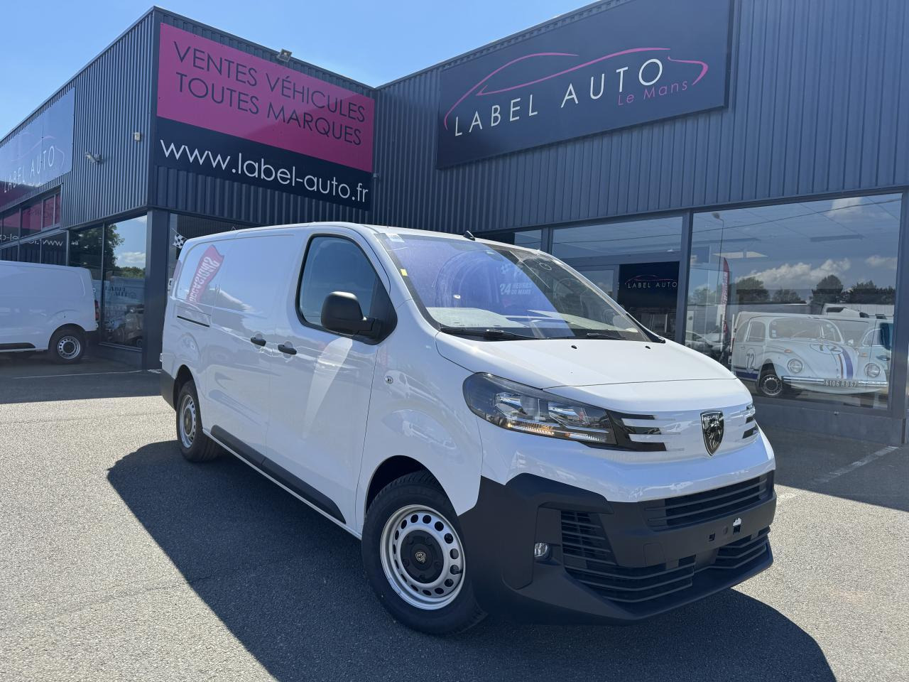 Peugeot Expert XL 2.0 BlueHDi - 145 III FOURGON Fourgon PHASE 2 - Furgão: foto 1 Peugeot Expert XL 2.0 BlueHDi - 145 III FOURGON Fourgon PHASE 2 - Furgão: foto 1