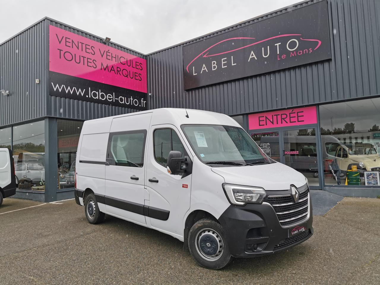 RENAULT Master Grand Confort F3500 L2H2 2.3 Blue dCi - 150 III CABINE APPROFONDIE Cabine approfondie L2H2 T - Furgão: foto 5 RENAULT Master Grand Confort F3500 L2H2 2.3 Blue dCi - 150 III CABINE APPROFONDIE Cabine approfondie L2H2 T - Furgão: foto 5