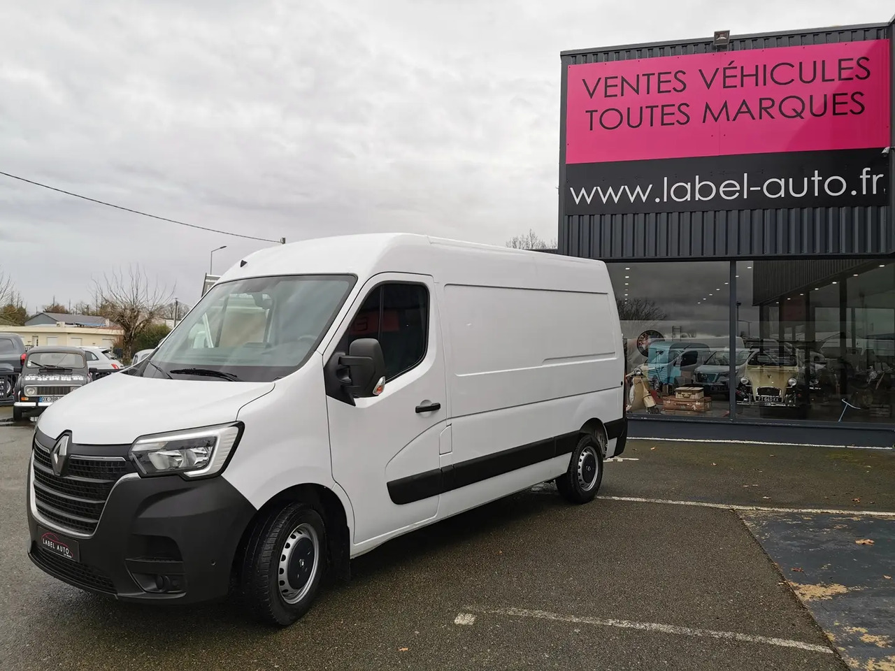 Renault Master F3300 L2H2 2.3 BLUE DCI 135CH CONFORT EURO6 - Furgão: foto 4 Renault Master F3300 L2H2 2.3 BLUE DCI 135CH CONFORT EURO6 - Furgão: foto 4
