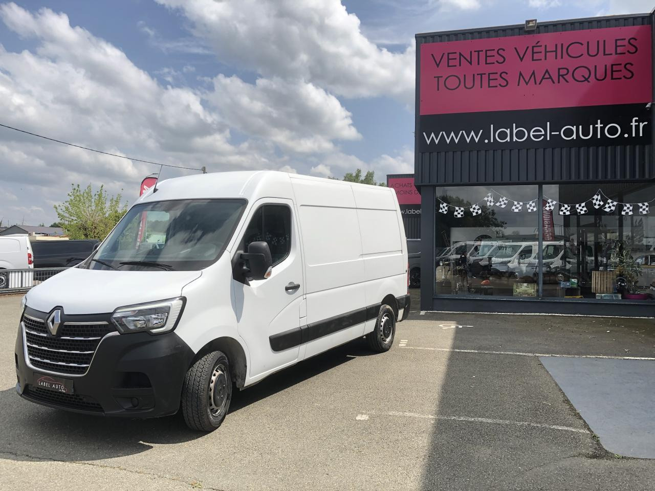 Renault Master F3300 L2H2 2.3 BLUE DCI 135CH GRAND CONFORT EURO6 - Furgão: foto 5 Renault Master F3300 L2H2 2.3 BLUE DCI 135CH GRAND CONFORT EURO6 - Furgão: foto 5