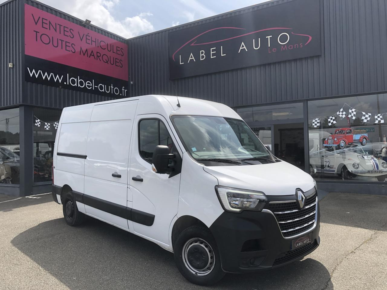 Renault Master F3300 L2H2 2.3 BLUE DCI 135CH GRAND CONFORT EURO6 - Furgão: foto 1 Renault Master F3300 L2H2 2.3 BLUE DCI 135CH GRAND CONFORT EURO6 - Furgão: foto 1