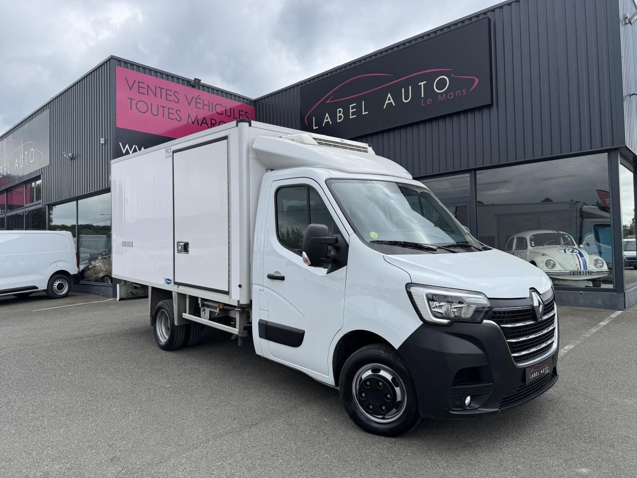 Renault Master FRIGORIFIQUE RJ3500 L3 2.3 BLUE DCI 165CH CAISSE 12M3 - Carrinha frigorífica: foto 2 Renault Master FRIGORIFIQUE RJ3500 L3 2.3 BLUE DCI 165CH CAISSE 12M3 - Carrinha frigorífica: foto 2