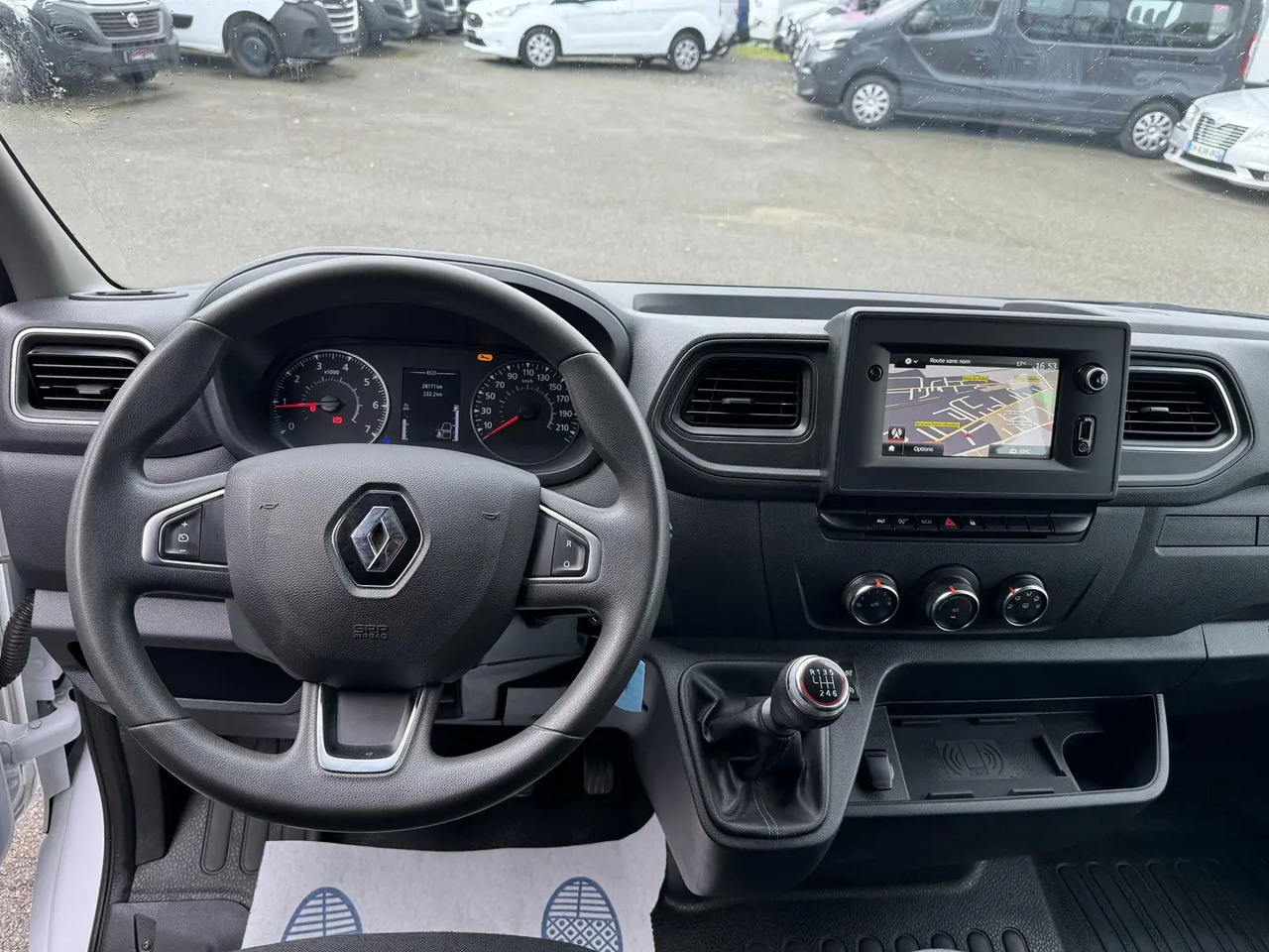 Renault Master R3500RJ L4 2.3 DCI 130CH DOUBLE CABINE GRAND CONFORT EURO6 - Furgão basculante, Carrinha cabine dupla: foto 3 Renault Master R3500RJ L4 2.3 DCI 130CH DOUBLE CABINE GRAND CONFORT EURO6 - Furgão basculante, Carrinha cabine dupla: foto 3
