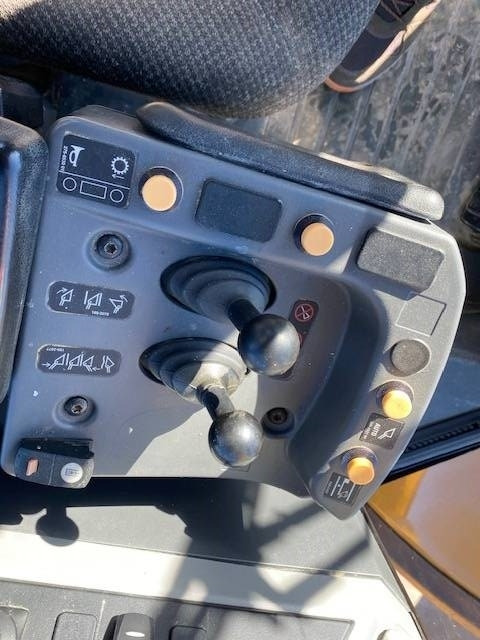 Carregadeira de rodas CAT 982 M: foto 30