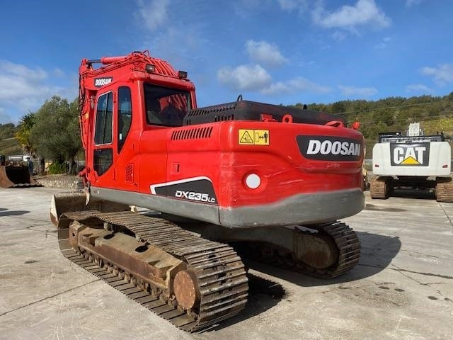 Doosan DX 235 LC - Escavadora de rastos: foto 2 Doosan DX 235 LC - Escavadora de rastos: foto 2
