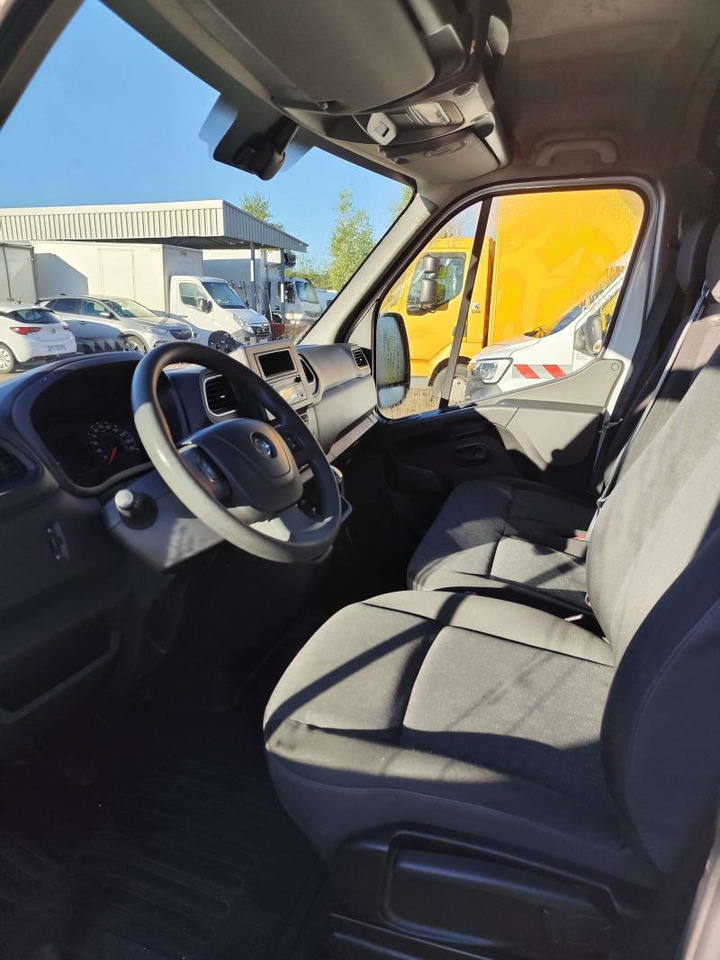 Opel Movano Fourgon L2H2 135 cv - Furgão compacto: foto 5 Opel Movano Fourgon L2H2 135 cv - Furgão compacto: foto 5