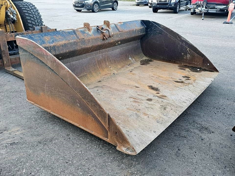 Carregadeira de rodas CAT 908 H 2: foto 22 Carregadeira de rodas CAT 908 H 2: foto 22