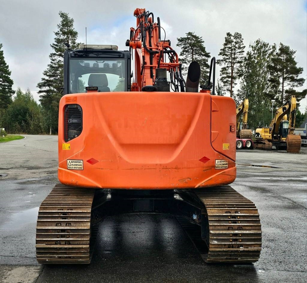 Hitachi ZX 135 US-5 - Escavadora de rastos: foto 4 Hitachi ZX 135 US-5 - Escavadora de rastos: foto 4