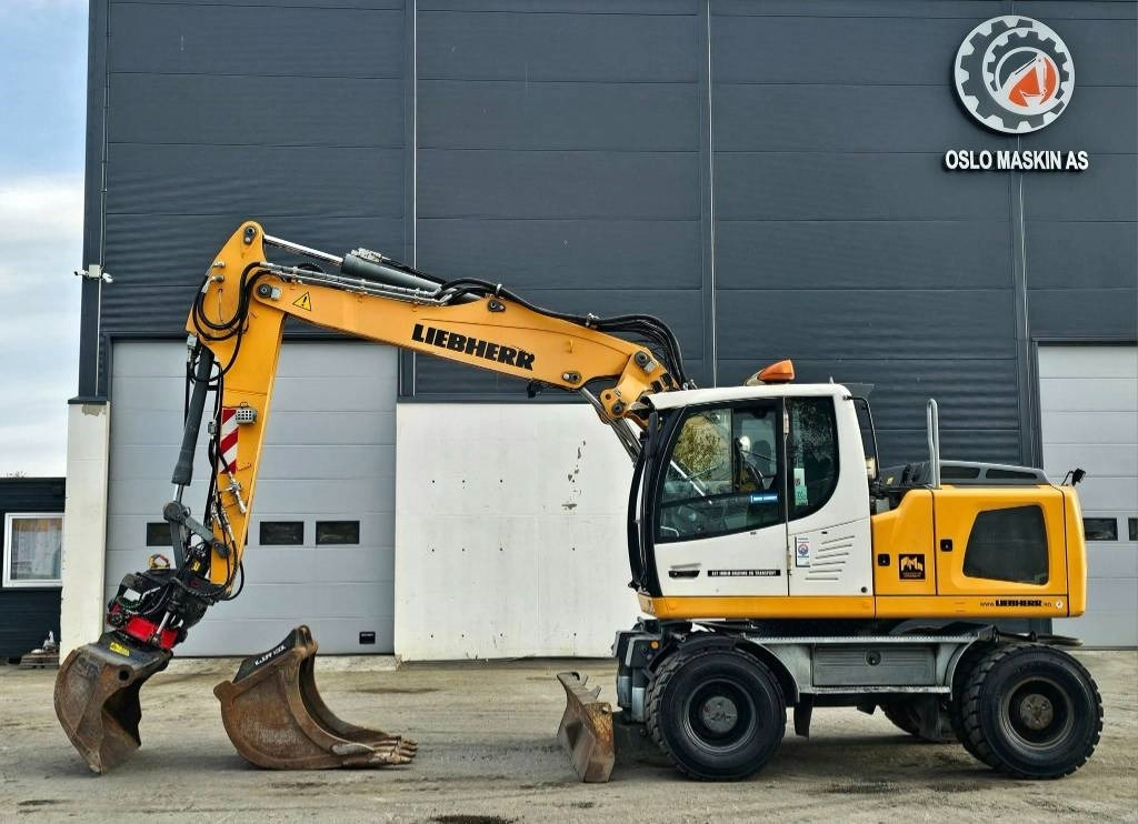 Liebherr A 916 - Escavadeira de rodas: foto 2 Liebherr A 916 - Escavadeira de rodas: foto 2