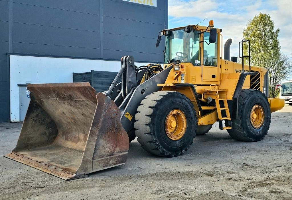 Volvo L 180 E - Carregadeira de rodas: foto 2 Volvo L 180 E - Carregadeira de rodas: foto 2