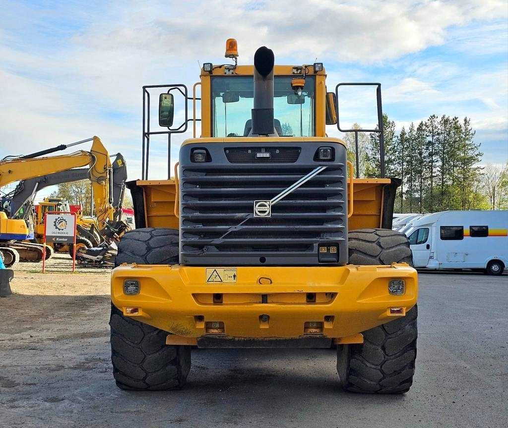 Volvo L 180 E - Carregadeira de rodas: foto 5 Volvo L 180 E - Carregadeira de rodas: foto 5