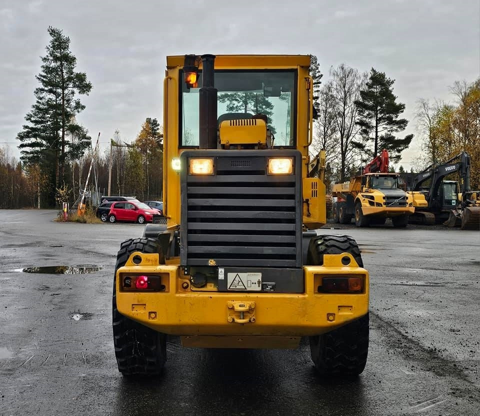 Volvo L 50 C  - Carregadeira de rodas: foto 4 Volvo L 50 C  - Carregadeira de rodas: foto 4