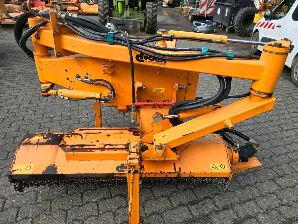 Dücker MGK 13 Randstreifenmäher Randstreifenmähgerät Böschungsmulcher Böschungsmäher Seitenmulcher Mähausleger für Ladog Multicar Hansa Unimog u300 300 400 500 327 323 530 405 - Triturador lateral: foto 3 Dücker MGK 13 Randstreifenmäher Randstreifenmähgerät Böschungsmulcher Böschungsmäher Seitenmulcher Mähausleger für Ladog Multicar Hansa Unimog u300 300 400 500 327 323 530 405 - Triturador lateral: foto 3