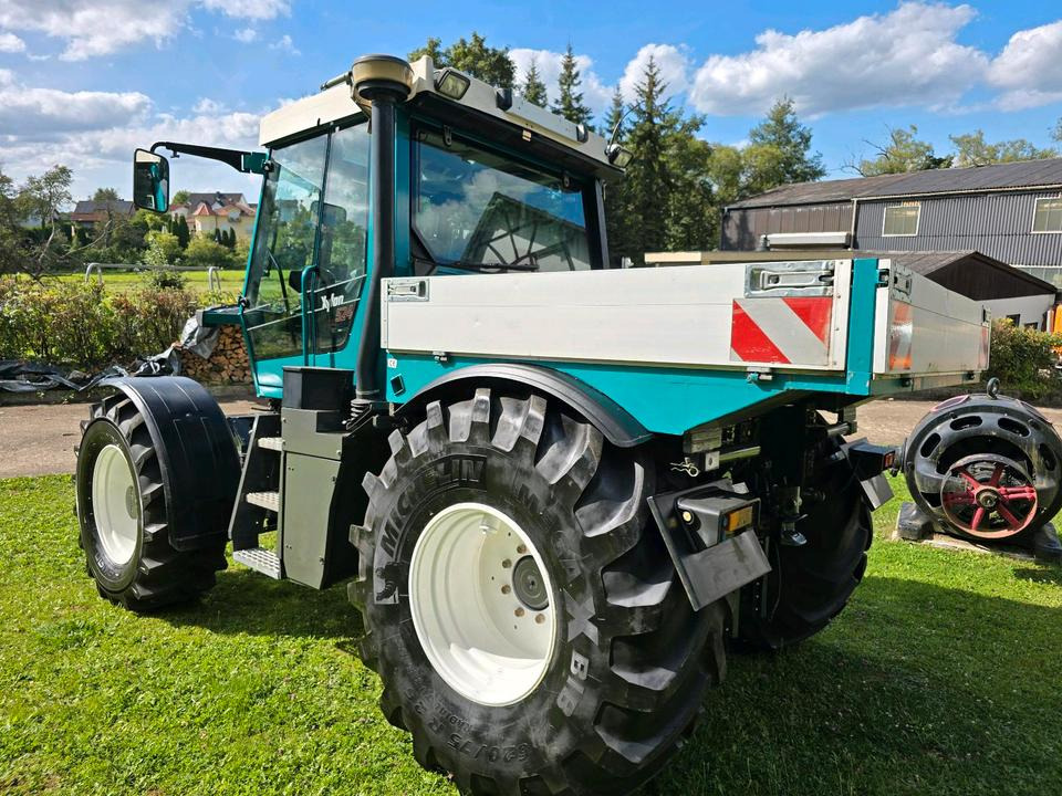 Fendt Xylon 524 Ez. 2003 50kmh 7900 Stunden Traktor Schlepper 522 520 - Tractor pernalta: foto 5 Fendt Xylon 524 Ez. 2003 50kmh 7900 Stunden Traktor Schlepper 522 520 - Tractor pernalta: foto 5