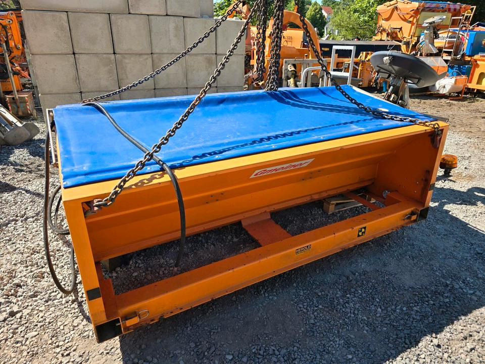 Gmeiner Yeti 1800w Salzstreuer Streuautomat Salzsilo Aufbau für Unimog UGE UGN 405/10 405/12 U318 U 318 423 323 327 427 429 Schmidt Winterdienst - Espalhador de areia/ Sal: foto 2 Gmeiner Yeti 1800w Salzstreuer Streuautomat Salzsilo Aufbau für Unimog UGE UGN 405/10 405/12 U318 U 318 423 323 327 427 429 Schmidt Winterdienst - Espalhador de areia/ Sal: foto 2