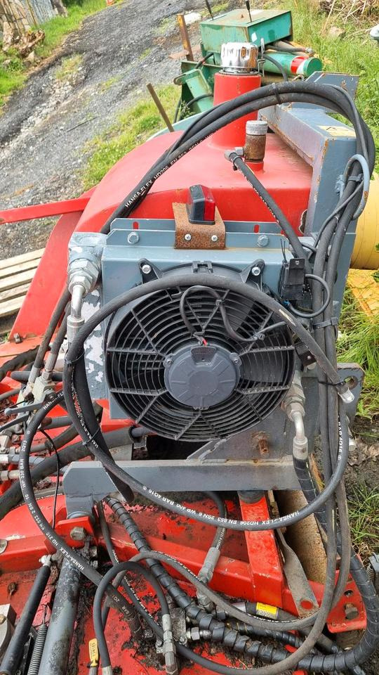 Loipfinger T320KLM Mähwerk Mulchgerät Mulchmäher für Aebi Kubota Iseki Deutz Fendt - Cortador de grama: foto 5 Loipfinger T320KLM Mähwerk Mulchgerät Mulchmäher für Aebi Kubota Iseki Deutz Fendt - Cortador de grama: foto 5