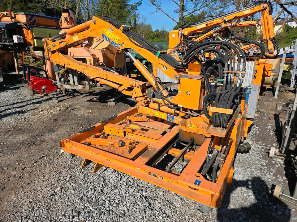 Mulag MHU 800 2013 Mähausleger Böschungsmäher Böschungsmulcher für Unimog 405 U 300 400 500 318 423 427 430 527 535 530 Mercedes-Benz - Limpa bermas: foto 3 Mulag MHU 800 2013 Mähausleger Böschungsmäher Böschungsmulcher für Unimog 405 U 300 400 500 318 423 427 430 527 535 530 Mercedes-Benz - Limpa bermas: foto 3