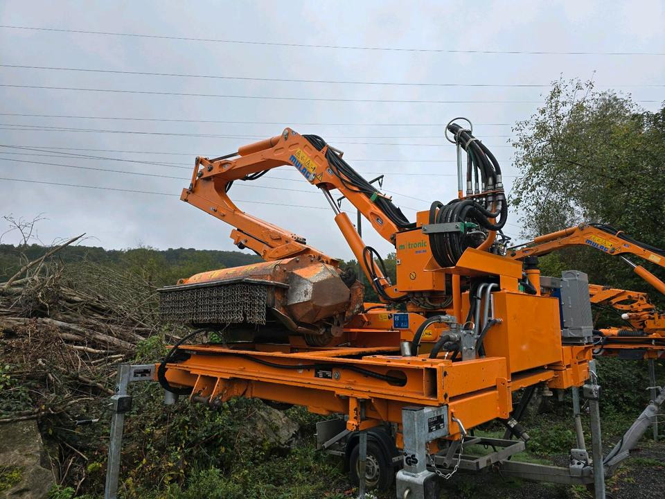Mulag MHU 800 2020 Mähausleger Böschungsmäher Böschungsmulcher für Unimog 405 U 300 400 500 318 423 427 430 527 535 530 Mercedes-Benz - Limpa bermas: foto 3 Mulag MHU 800 2020 Mähausleger Böschungsmäher Böschungsmulcher für Unimog 405 U 300 400 500 318 423 427 430 527 535 530 Mercedes-Benz - Limpa bermas: foto 3