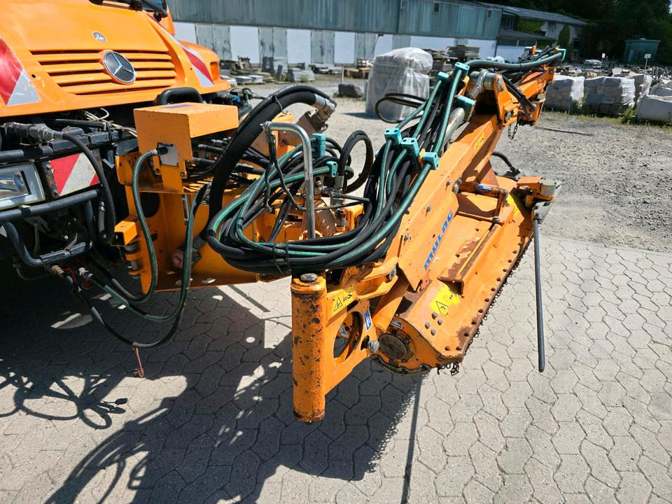 Mulag MRM 300 Randstreifenmäher Leitpfostenmähgerät Böschungsmäher Böschungsmulcher Unimog 400 300 500 423 430 318 530 Mulchgerät - Triturador lateral: foto 2 Mulag MRM 300 Randstreifenmäher Leitpfostenmähgerät Böschungsmäher Böschungsmulcher Unimog 400 300 500 423 430 318 530 Mulchgerät - Triturador lateral: foto 2