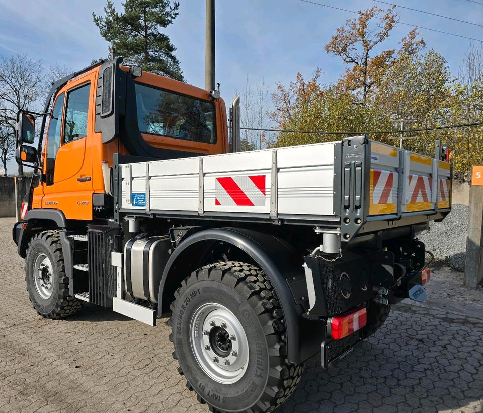 NEUFAHRZEUG Unimog U219 EAS NKS-Z-UGE-43 Mercedes-Benz 405/10 405/12 UGE Mercedes-Benz U 318 323 327 423 427 429 430 EasyDrive - Veículo limpa-neves: foto 4 NEUFAHRZEUG Unimog U219 EAS NKS-Z-UGE-43 Mercedes-Benz 405/10 405/12 UGE Mercedes-Benz U 318 323 327 423 427 429 430 EasyDrive - Veículo limpa-neves: foto 4
