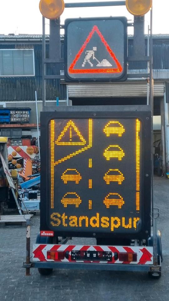 Equipamento de construção, Reboque Nissen VLT LED Verkehrsleittafel Verkehrsleitanhänger Verkehrssicherungsanhänger Leitanhänger Leittafel Baustellenabsicherung RSA21: foto 9