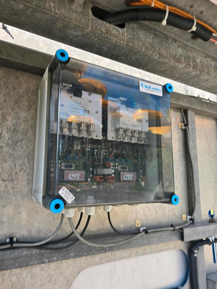 Reboque Nissen LED Absperrtafel DORA GPS FAT VZ-616 Fahrbare Absperrtafel Sperrwand Verkehrsleittafel Verkehrssicherungsanhänger Verkehrsleitanhänger Trebbiner Horizont: foto 6