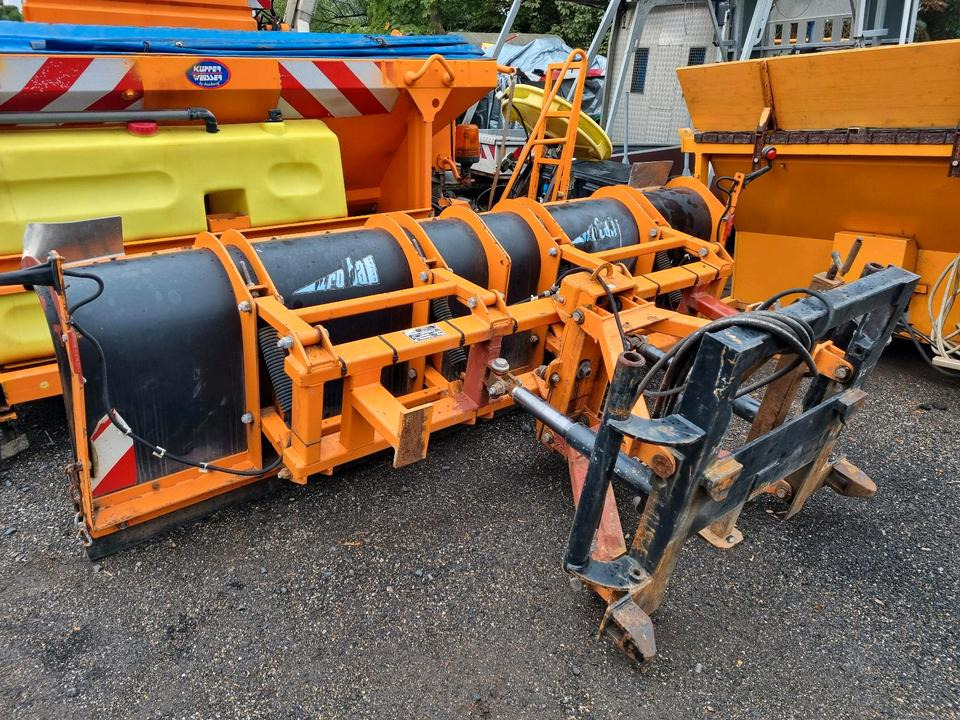 Rolba Schneepflug Schneeschild Scheeschieber Winterdienst Unimog Schmidt LKW Traktor 3m. - Lâmina limpa-neves: foto 1 Rolba Schneepflug Schneeschild Scheeschieber Winterdienst Unimog Schmidt LKW Traktor 3m. - Lâmina limpa-neves: foto 1