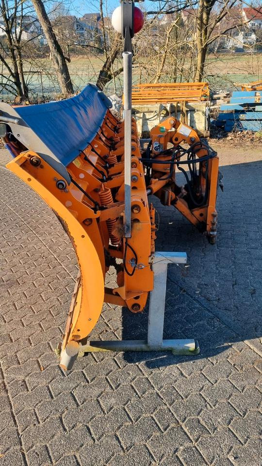 Schmidt MS 40.1 Schneepflug 4m. Schneeschild Scheeschieber Tarron CP MF für Unimog 405 - Lâmina limpa-neves: foto 4 Schmidt MS 40.1 Schneepflug 4m. Schneeschild Scheeschieber Tarron CP MF für Unimog 405 - Lâmina limpa-neves: foto 4