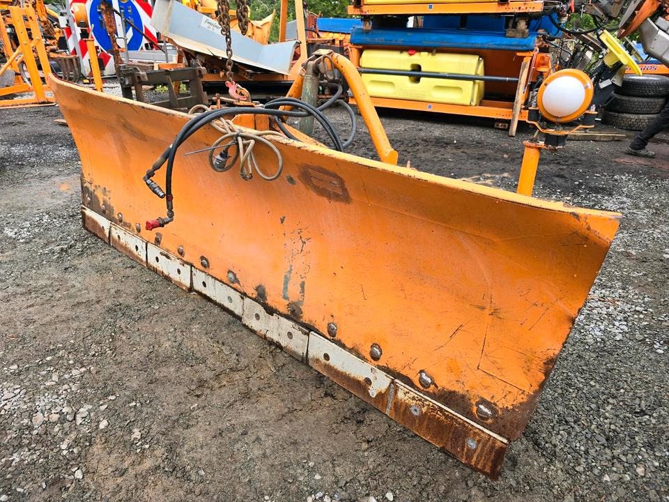 Schmidt Schneepflug F3 Schneeschild Schneeschieber CP3 3 2 1 für Unimog Mercedes-Benz - Lâmina limpa-neves: foto 3 Schmidt Schneepflug F3 Schneeschild Schneeschieber CP3 3 2 1 für Unimog Mercedes-Benz - Lâmina limpa-neves: foto 3