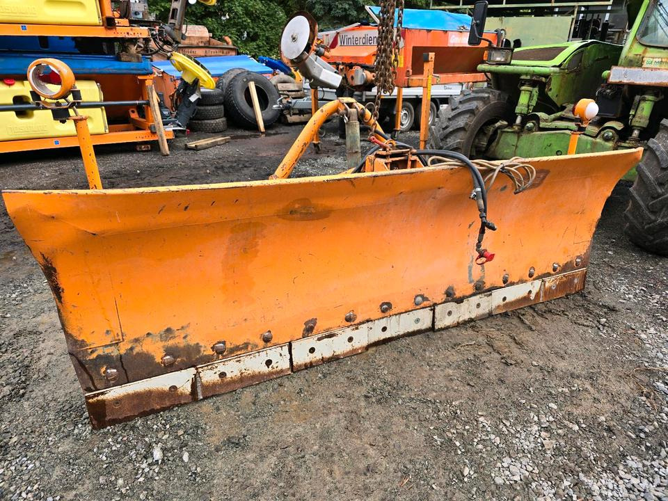 Schmidt Schneepflug F3 Schneeschild Schneeschieber CP3 3 2 1 für Unimog Mercedes-Benz - Lâmina limpa-neves: foto 4 Schmidt Schneepflug F3 Schneeschild Schneeschieber CP3 3 2 1 für Unimog Mercedes-Benz - Lâmina limpa-neves: foto 4