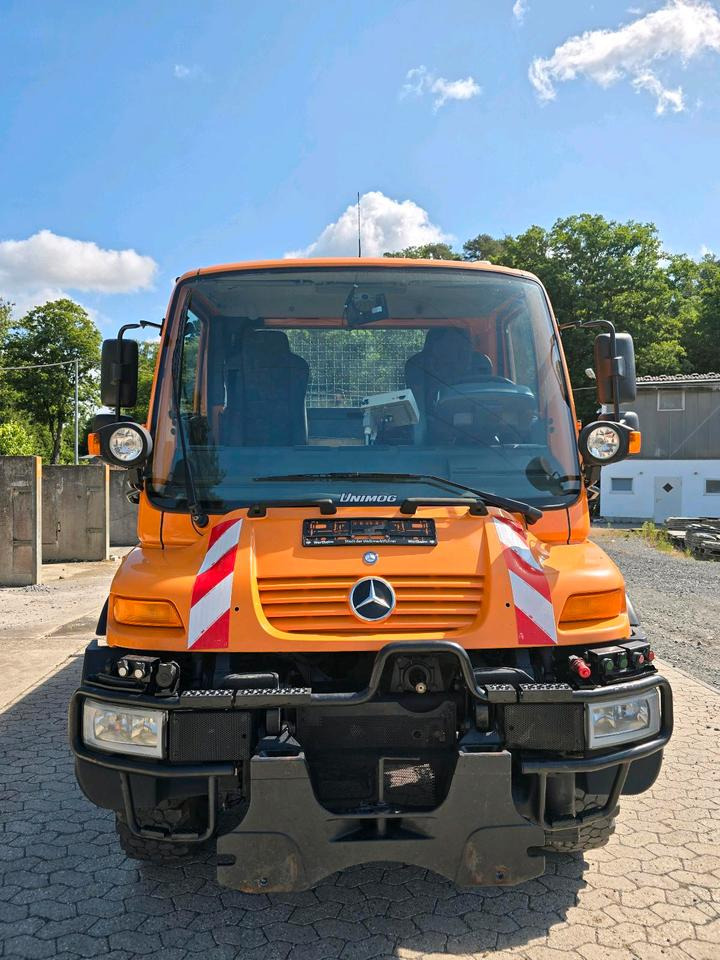 Unimog 405/10 U300 Bluetec 5 Mercedes-Benz U 300 290 400 500 UGE UGN Jotha Absetzkipper Absetzer - Veículo limpa-neves: foto 5 Unimog 405/10 U300 Bluetec 5 Mercedes-Benz U 300 290 400 500 UGE UGN Jotha Absetzkipper Absetzer - Veículo limpa-neves: foto 5