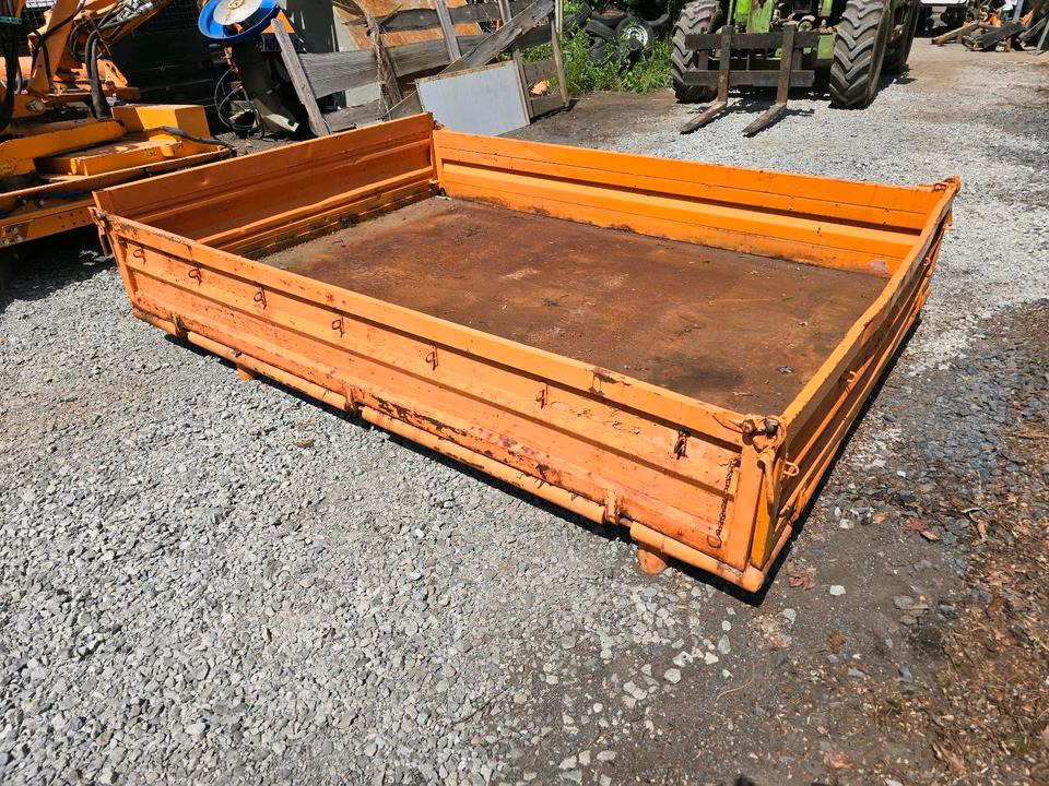 Unimog Pritsche Kipperpritsche 424 435 427 U 1650 2150 1450 1550 1400 1600 1200 - Carroçaria para caminhões basculantes: foto 3 Unimog Pritsche Kipperpritsche 424 435 427 U 1650 2150 1450 1550 1400 1600 1200 - Carroçaria para caminhões basculantes: foto 3