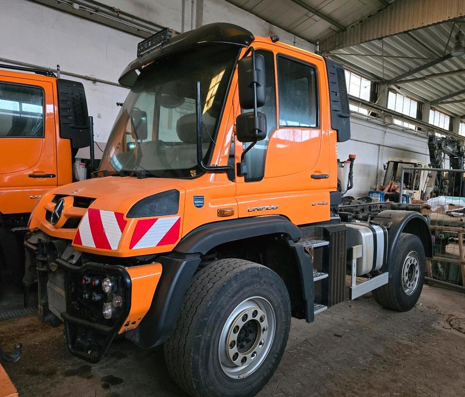 Unimog U423 EAS NKS-Z-UGE-43 Mercedes-Benz 405/10 405/12 UGE Mercedes-Benz U 318 323 327 423 427 429 430 EasyDrive Variopilot - Caminhão chassi, Veículo municipal/ Especial: foto 1 Unimog U423 EAS NKS-Z-UGE-43 Mercedes-Benz 405/10 405/12 UGE Mercedes-Benz U 318 323 327 423 427 429 430 EasyDrive Variopilot - Caminhão chassi, Veículo municipal/ Especial: foto 1