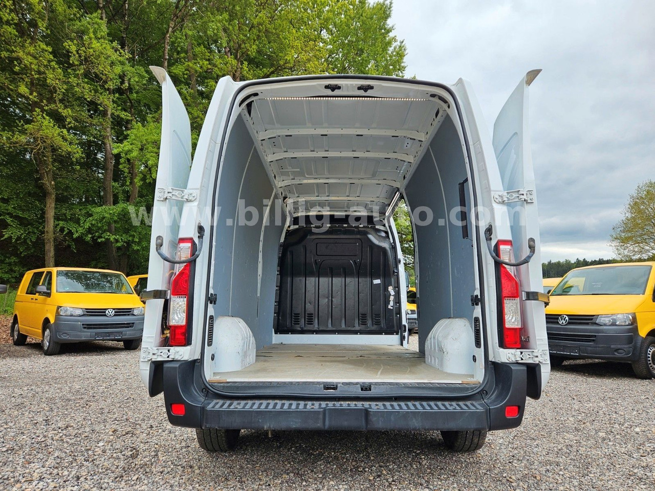Renault Master EURO 6 *Klima*EU6*Bluetooth*Kamera*MAXI - Furgão de passageiros: foto 5 Renault Master EURO 6 *Klima*EU6*Bluetooth*Kamera*MAXI - Furgão de passageiros: foto 5