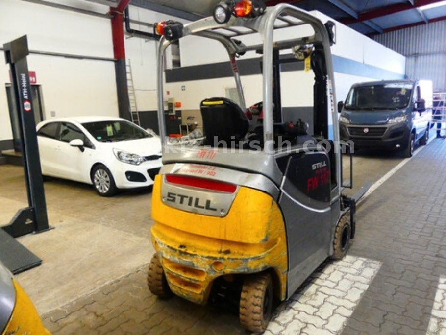 Still RX20 - 18 hydrl. Zinkenverstellung | 4-Rad |1.Hd - Empilhadeira elétrica: foto 2 Still RX20 - 18 hydrl. Zinkenverstellung | 4-Rad |1.Hd - Empilhadeira elétrica: foto 2