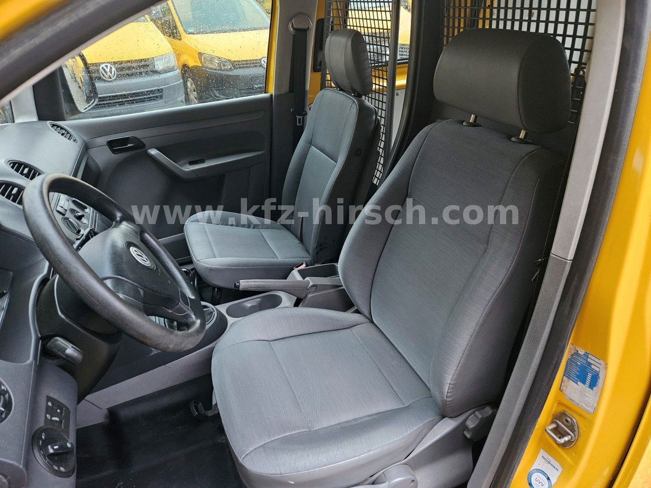 Volkswagen Caddy 2.0SDI*2xSchiebetüre*1.Hand* - Furgão compacto: foto 3 Volkswagen Caddy 2.0SDI*2xSchiebetüre*1.Hand* - Furgão compacto: foto 3