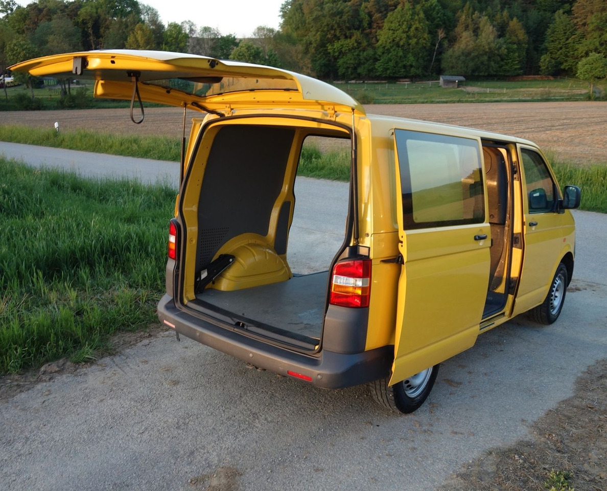 Volkswagen T5 1.9 TDI Transporter 2xSchiebetüre 1.Hand - Furgão de passageiros: foto 5 Volkswagen T5 1.9 TDI Transporter 2xSchiebetüre 1.Hand - Furgão de passageiros: foto 5