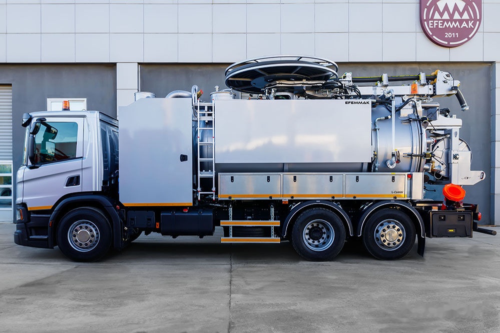 EFEMMAK Lx-Combi - Caminhão limpa fossa: foto 3 EFEMMAK Lx-Combi - Caminhão limpa fossa: foto 3