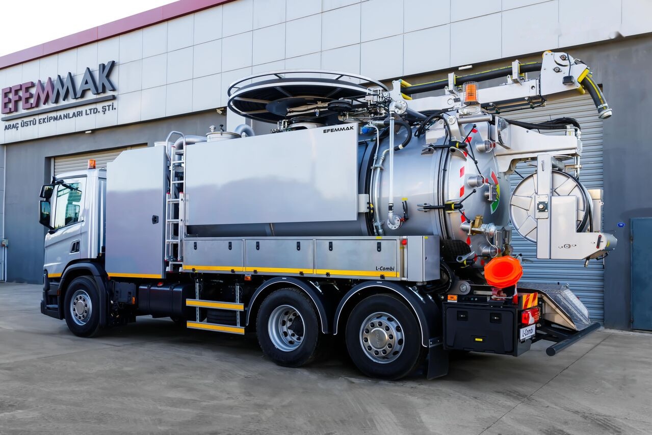 EFEMMAK Lx-Combi - Caminhão limpa fossa: foto 1 EFEMMAK Lx-Combi - Caminhão limpa fossa: foto 1