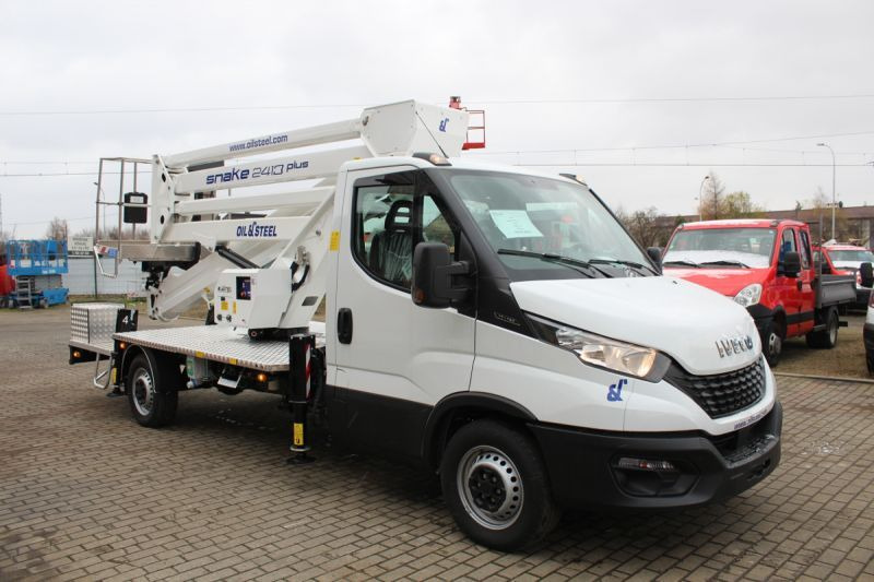 Oil&Steel Snake 2413 Plus 24 m zamontowany na Iveco 35S14H - Caminhão com plataforma aérea: foto 2 Oil&Steel Snake 2413 Plus 24 m zamontowany na Iveco 35S14H - Caminhão com plataforma aérea: foto 2