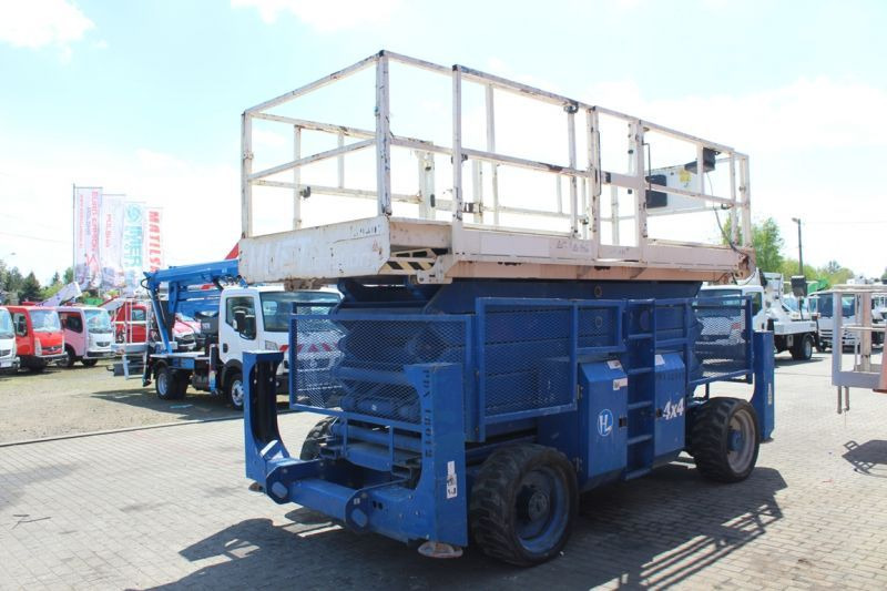 Podnośnik nożycowy 4x4 spalinowy 18 m Genie GS 5390 RT - Plataforma de Tijera/ Plataforma de tesoura: foto 3 Podnośnik nożycowy 4x4 spalinowy 18 m Genie GS 5390 RT - Plataforma de Tijera/ Plataforma de tesoura: foto 3