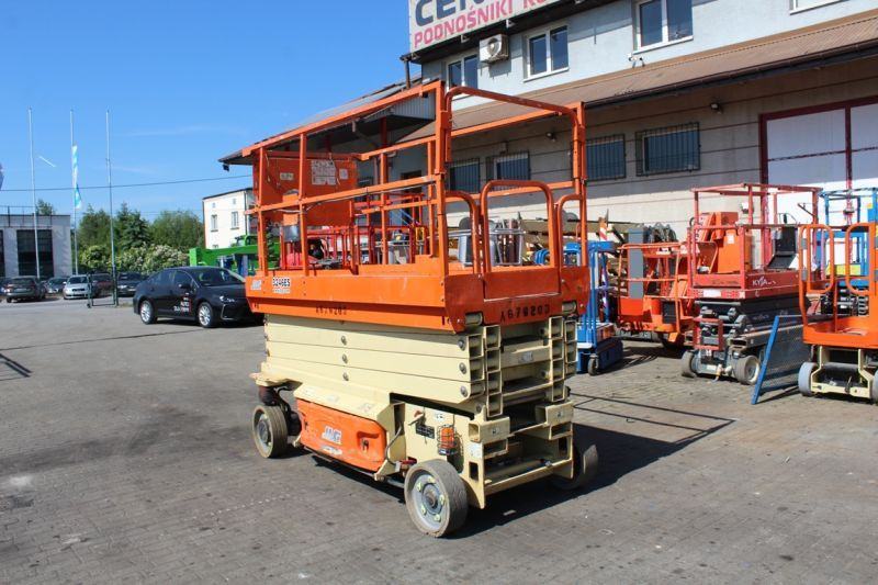 Podnośnik nożycowy elektryczny 12 m JLG 3246 ES - Plataforma de Tijera/ Plataforma de tesoura: foto 4 Podnośnik nożycowy elektryczny 12 m JLG 3246 ES - Plataforma de Tijera/ Plataforma de tesoura: foto 4