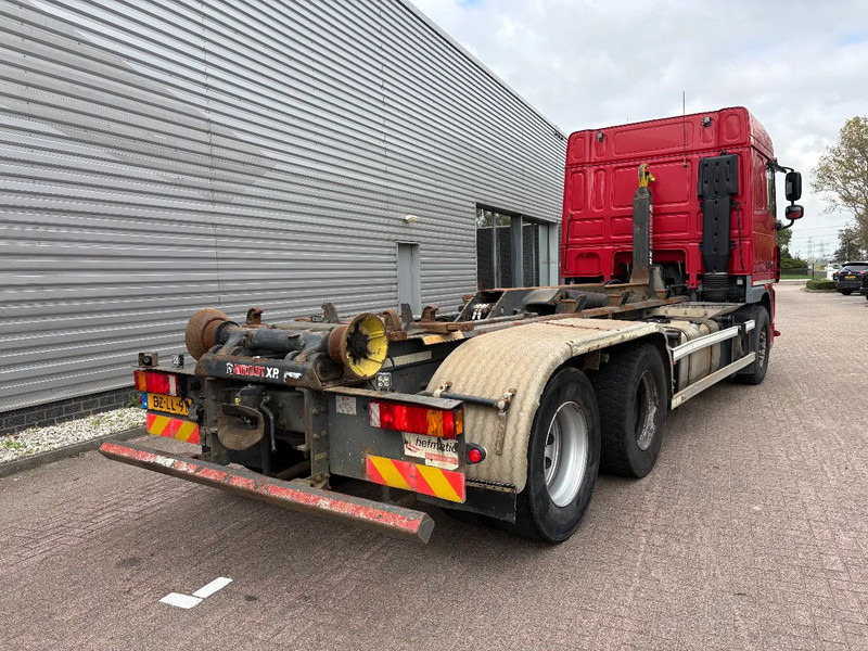 DAF XF 105 . 410 / 6X2 / MULTILIFT XR 26S61 / APK - TUV OKTOBER 2025 / EURO 5 / AUTOMAAT / - Caminhão polibenne: foto 4 DAF XF 105 . 410 / 6X2 / MULTILIFT XR 26S61 / APK - TUV OKTOBER 2025 / EURO 5 / AUTOMAAT / - Caminhão polibenne: foto 4