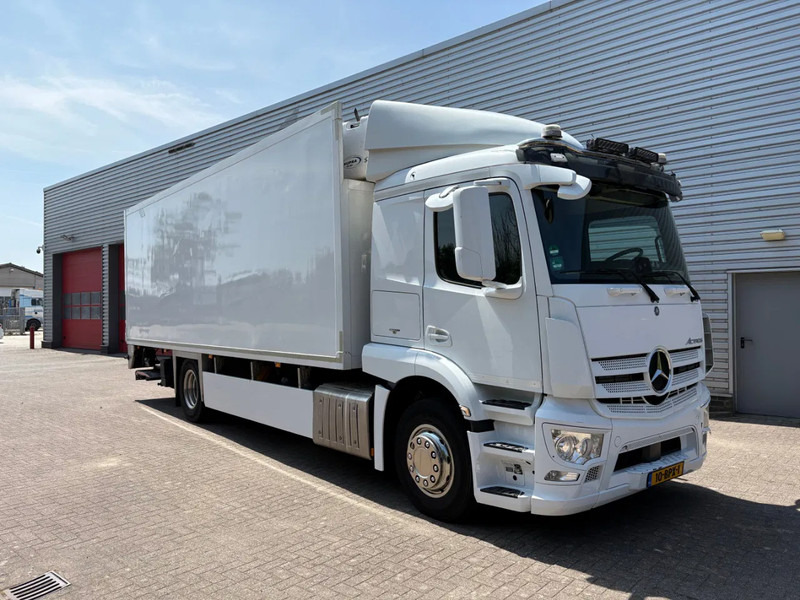Mercedes-Benz Actros 1836 / SUPRA 950 KOELING / SLEEPCAB / LAADKLEP 2 TON / APK - TUV OKTOBER 2025 / - Caminhão frigorífico: foto 1 Mercedes-Benz Actros 1836 / SUPRA 950 KOELING / SLEEPCAB / LAADKLEP 2 TON / APK - TUV OKTOBER 2025 / - Caminhão frigorífico: foto 1