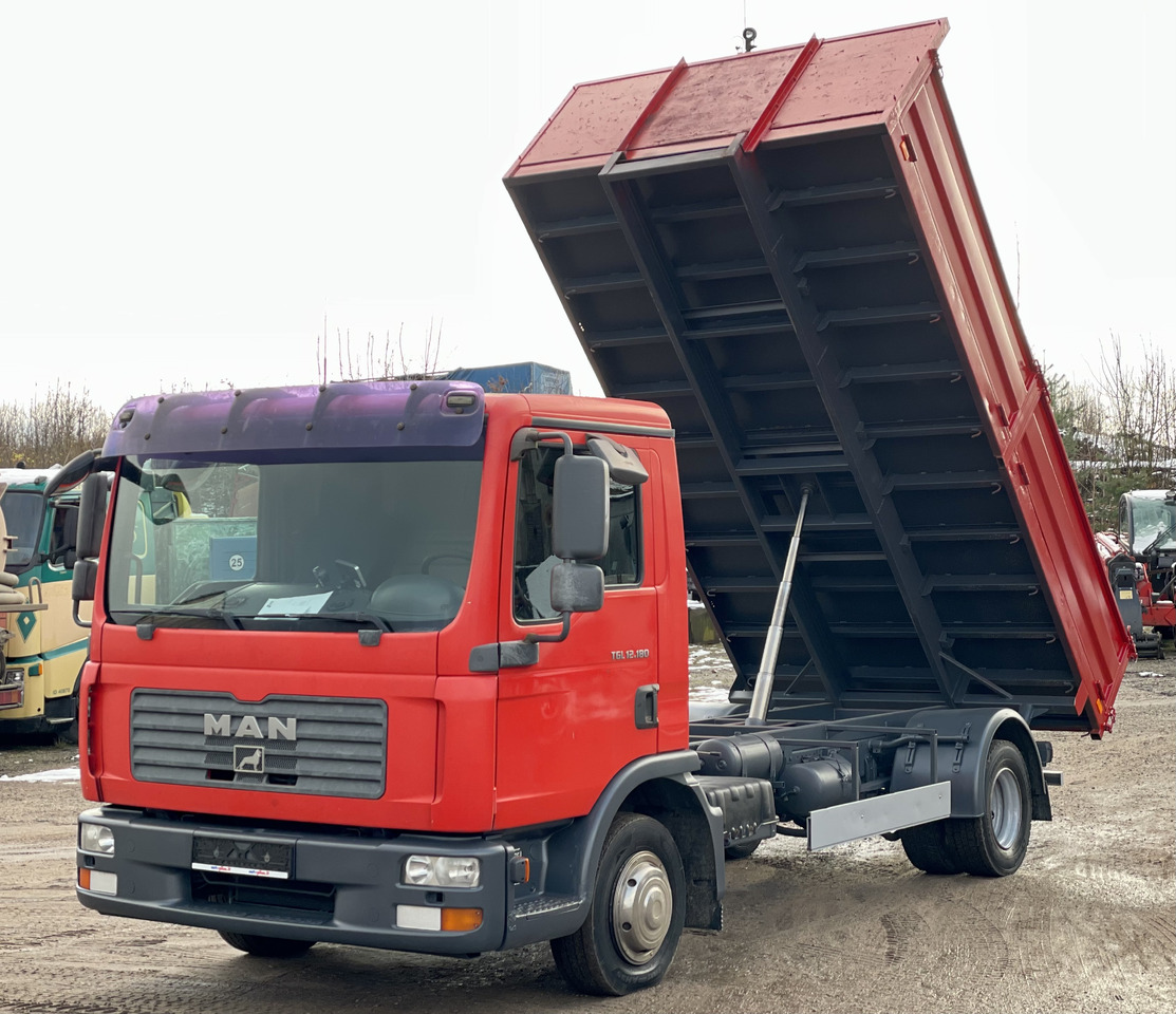 MAN TGL - Caminhão basculante: foto 1 MAN TGL - Caminhão basculante: foto 1