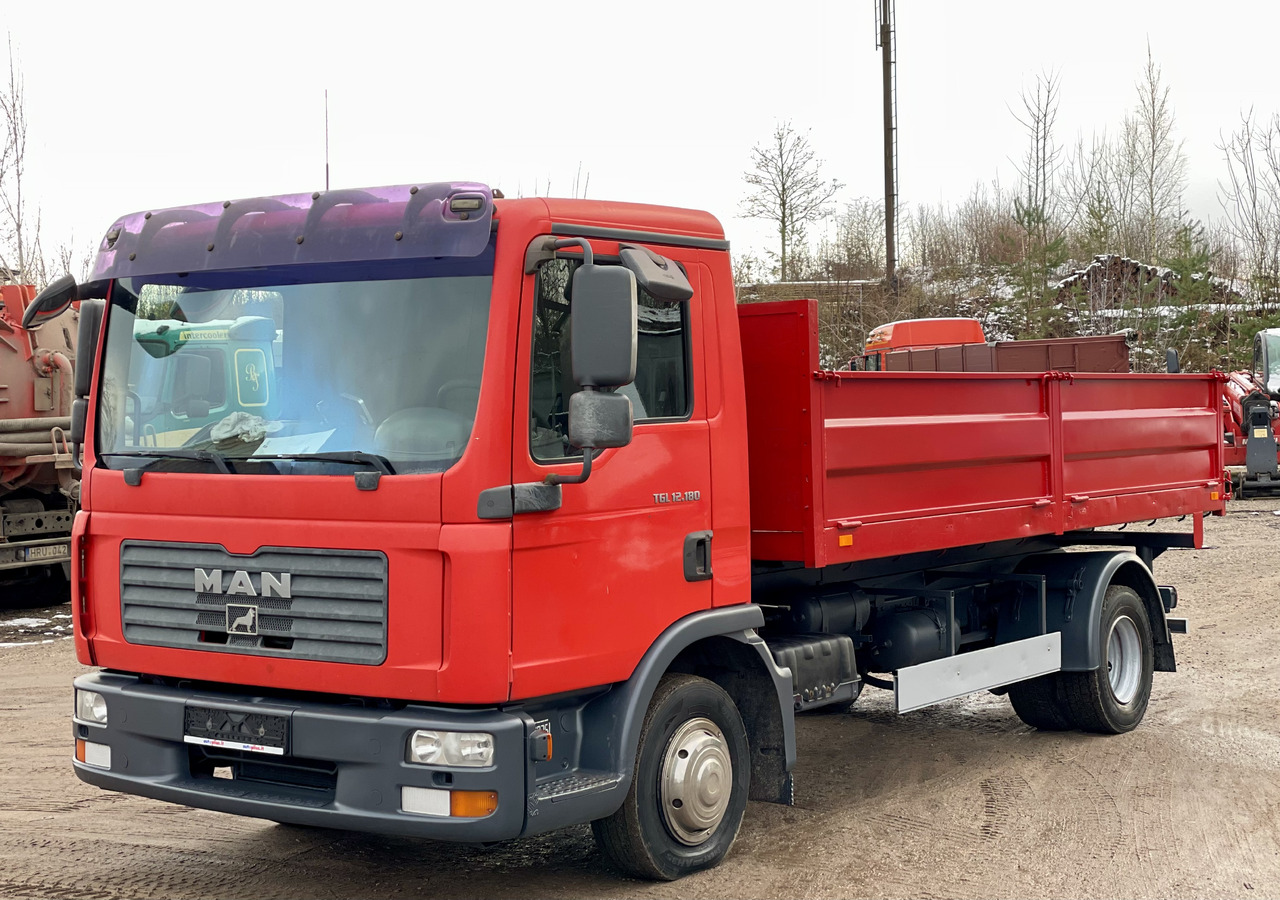 MAN TGL - Caminhão basculante: foto 3 MAN TGL - Caminhão basculante: foto 3