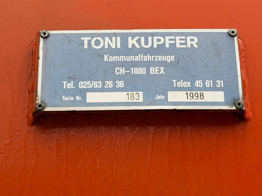 MAN 32.402 VF 8x4 - Caminhão limpa fossa: foto 5 MAN 32.402 VF 8x4 - Caminhão limpa fossa: foto 5